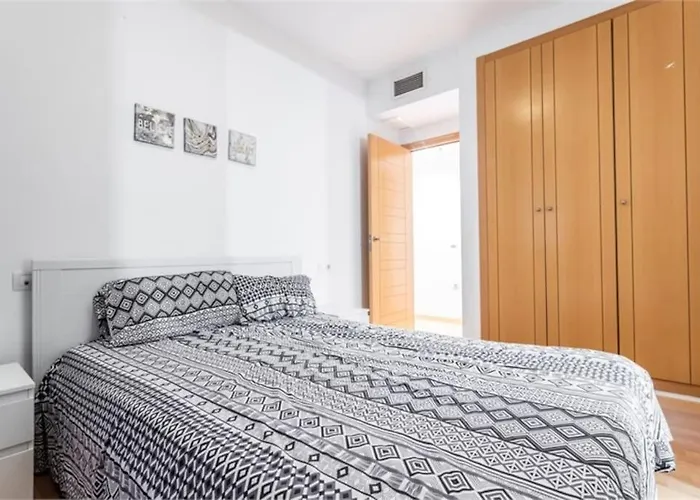 Centrico A 250 Metros De La Playa & Parking * Fuengirola